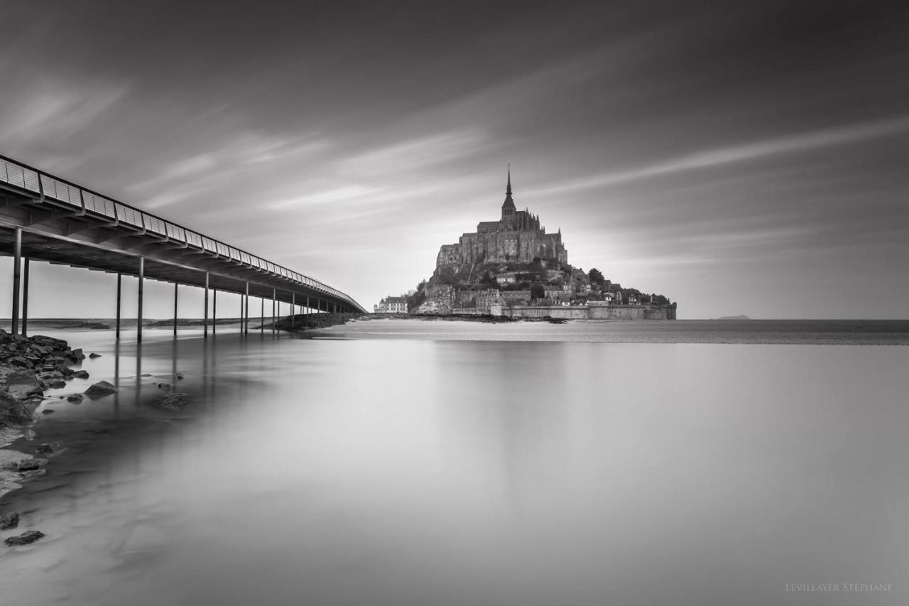 Saint-Senier-de-Beuvron A 20 Kms Du Mont St Michel, Charme A La Campagneヴィラ エクステリア 写真