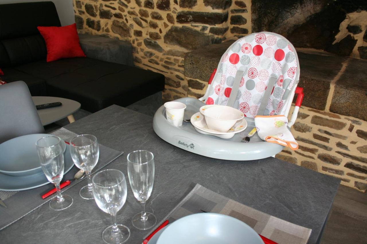 Saint-Senier-de-Beuvron A 20 Kms Du Mont St Michel, Charme A La Campagneヴィラ エクステリア 写真